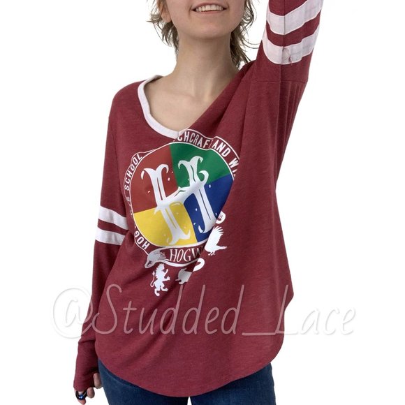 Warner Bros. Tops - [SOLD] Harry Potter Hogwarts Jersey